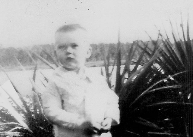 53 - BPFam1 Huey at Daytona Bch abt 19380001839