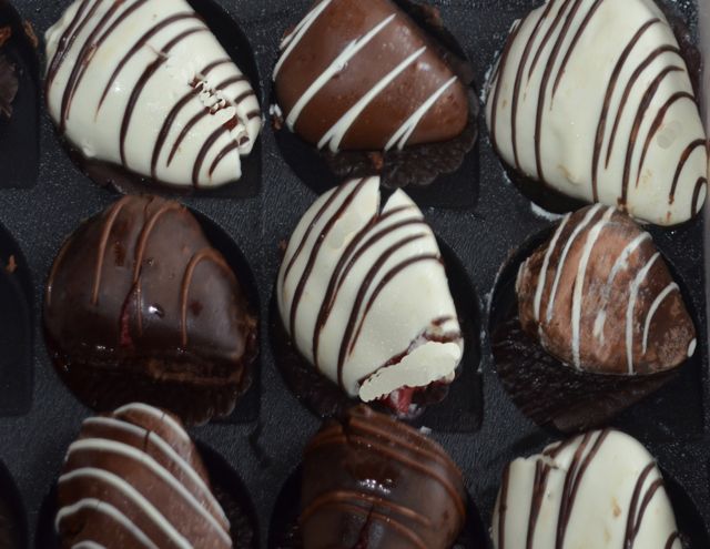 4a - Box of Chocolates 11-09-15DSC_4642